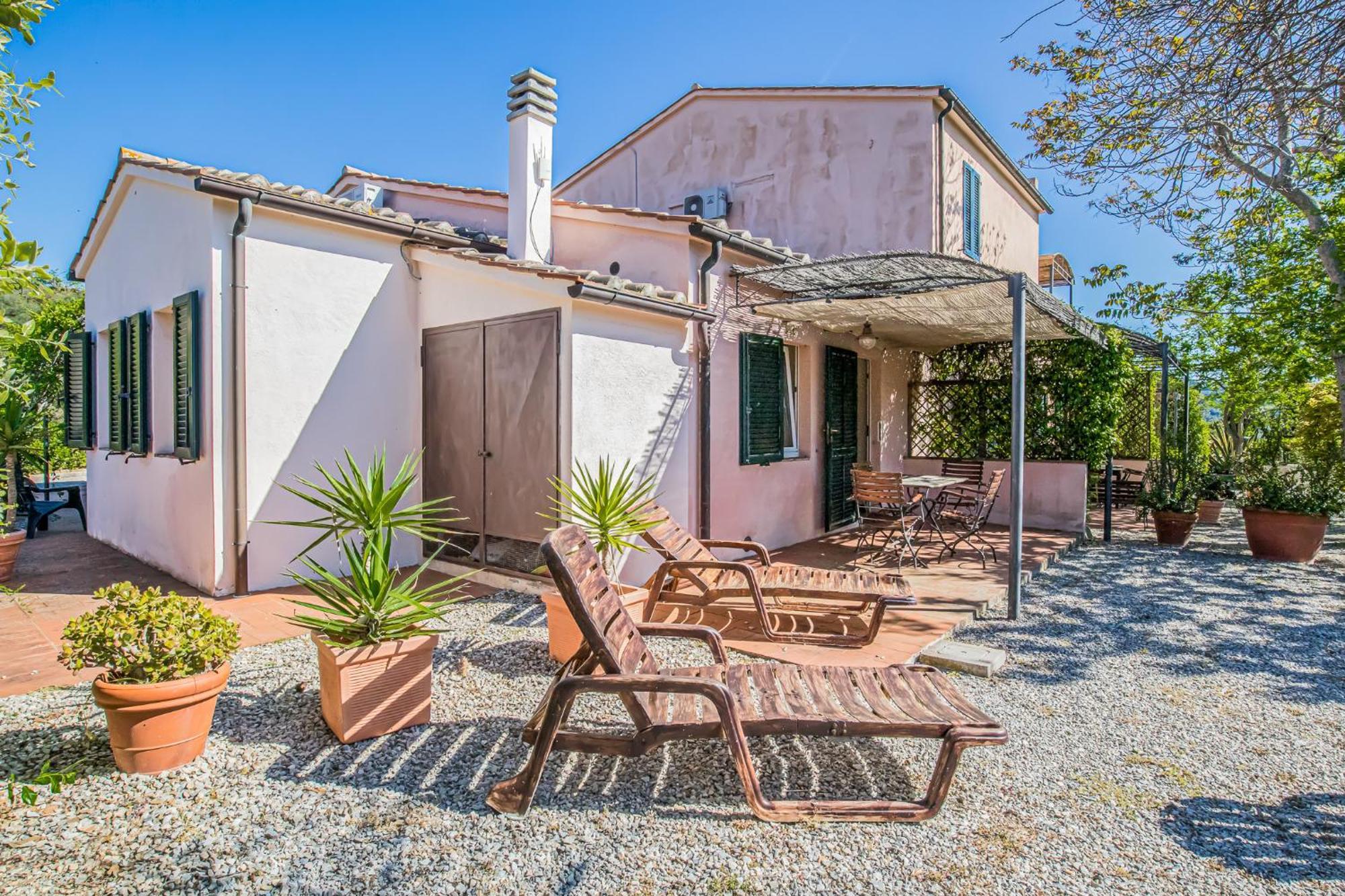 Villa Casale Le Pitte Porto Azzurro Exterior foto