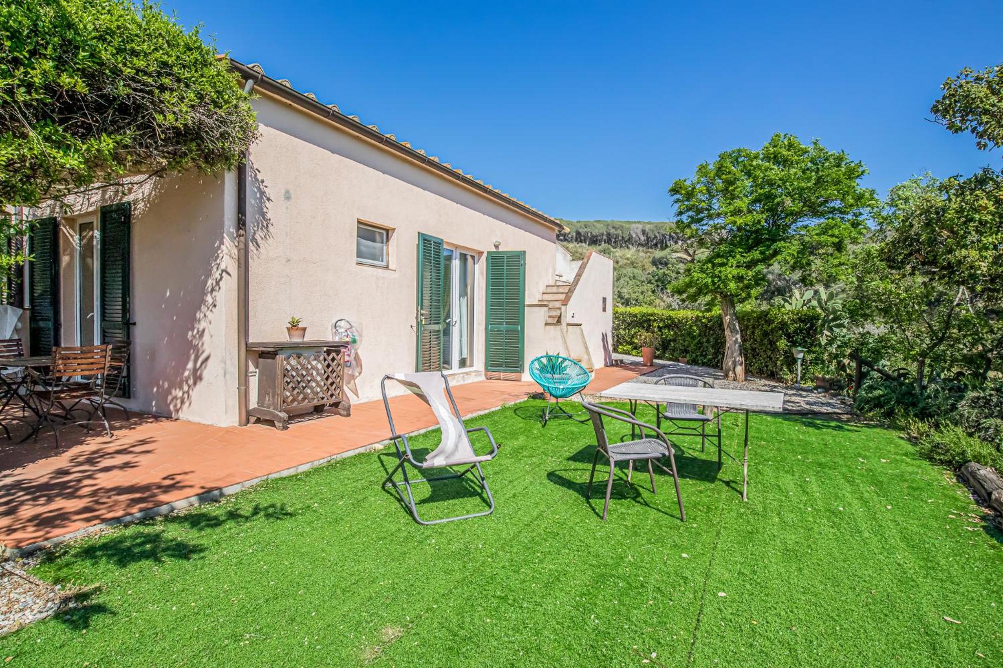 Villa Casale Le Pitte Porto Azzurro Exterior foto